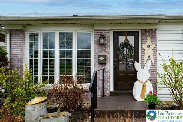 68 Mitchell Avenue, Upper Nazareth Twp, PA 18064