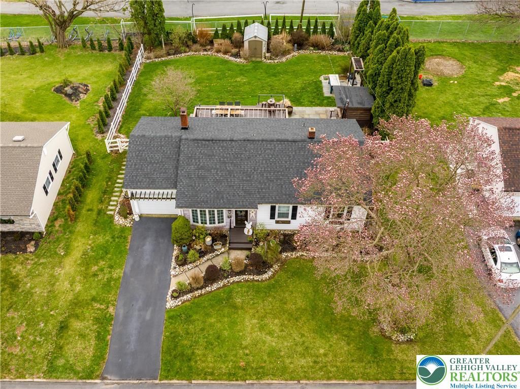 68 Mitchell Avenue, Upper Nazareth Twp, PA 18064