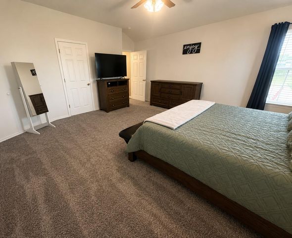972 County Road 335, Rockdale, TX 76567