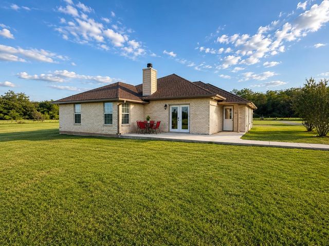 972 County Road 335, Rockdale, TX 76567