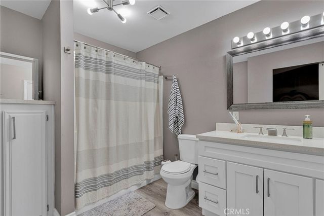 26499 Topsail Lane, Helendale, CA 92342