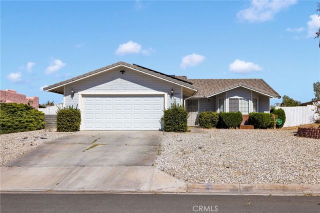 26499 Topsail Lane, Helendale, CA 92342