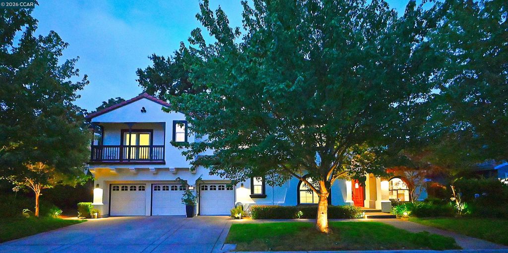 1239 Sunrise Ridge Dr, Lafayette, CA 94549