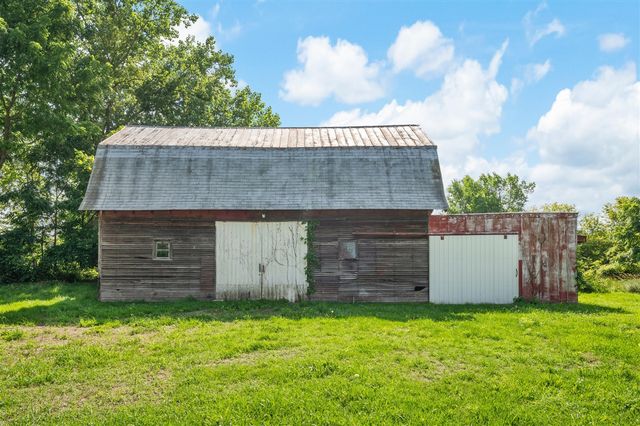 3709 Michael Road, Eau Claire, MI 49111