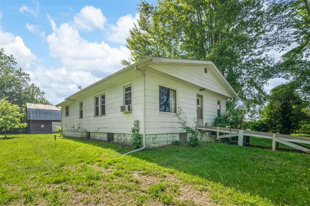 3709 Michael Road, Eau Claire, MI 49111