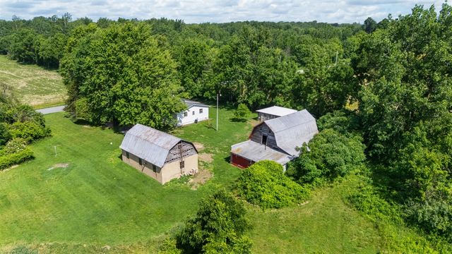 3709 Michael Road, Eau Claire, MI 49111