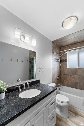 4884 S HUNTINGTON RD, Taylorsville, UT 84129