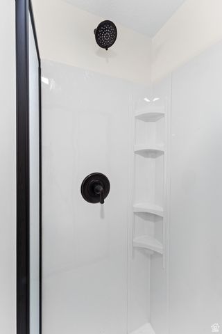 4884 S HUNTINGTON RD, Taylorsville, UT 84129