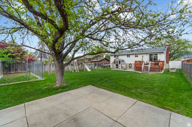 4884 S HUNTINGTON RD, Taylorsville, UT 84129