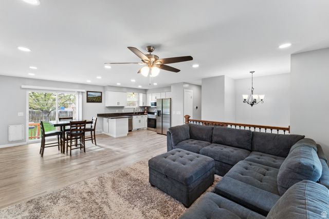 4884 S HUNTINGTON RD, Taylorsville, UT 84129