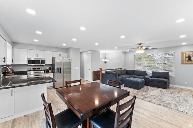 4884 S HUNTINGTON RD, Taylorsville, UT 84129