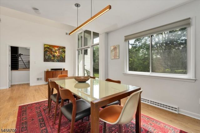 6 Donsen Ln, Scotch Plains Twp., NJ 07076
