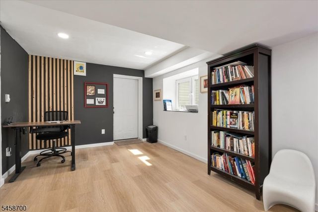 6 Donsen Ln, Scotch Plains Twp., NJ 07076