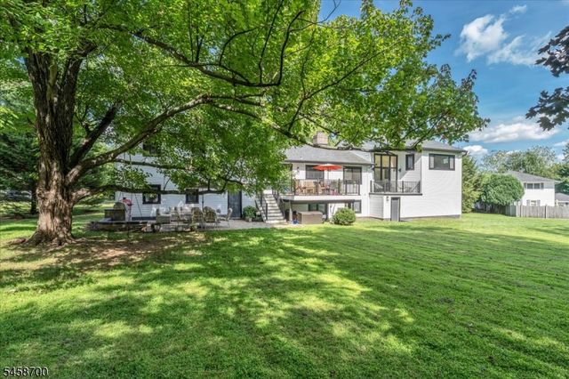 6 Donsen Ln, Scotch Plains Twp., NJ 07076