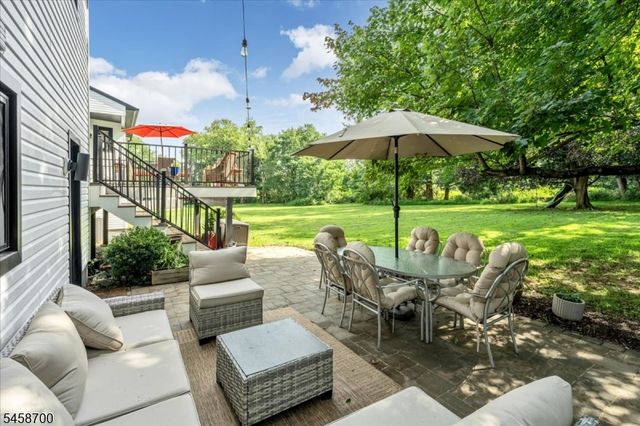 6 Donsen Ln, Scotch Plains Twp., NJ 07076