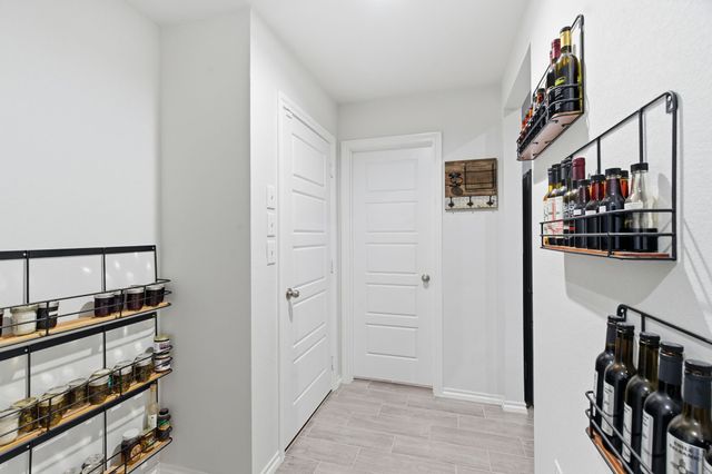 437 Falcon Way, Azle, TX 76020