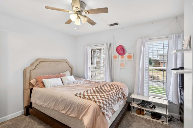 7144 Locksley Ln, Fairview, TN 37062