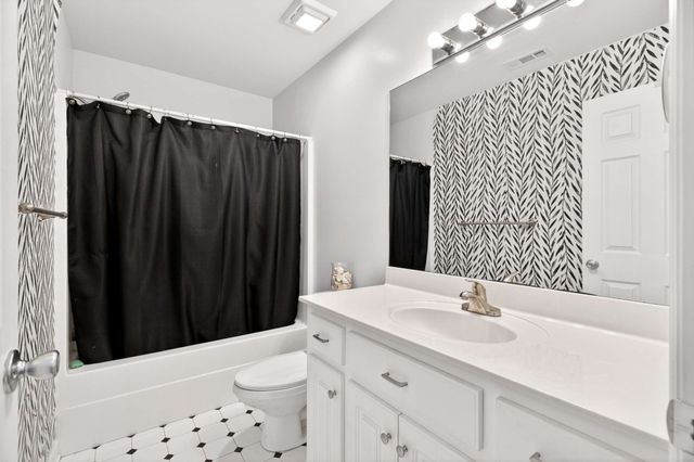 7144 Locksley Ln, Fairview, TN 37062