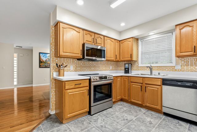 39 Alegria Way, Hot Springs Village, AR 71909