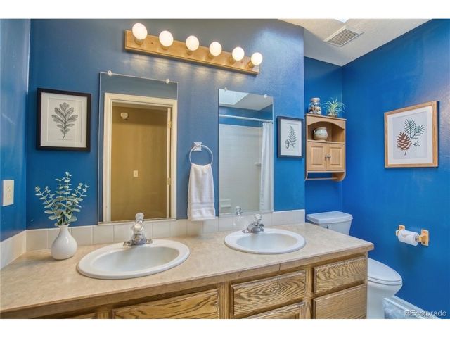4338 W 1st St, Greeley, CO 80634