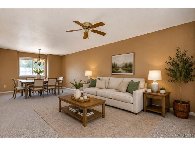 4338 W 1st St, Greeley, CO 80634