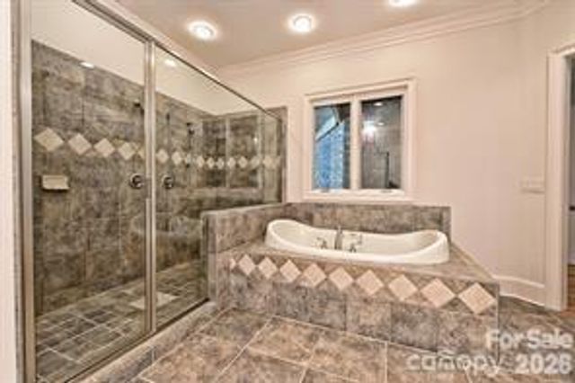 8680 Hills Dell Drive, Concord, NC 28027