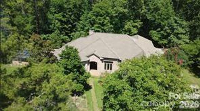 8680 Hills Dell Drive, Concord, NC 28027