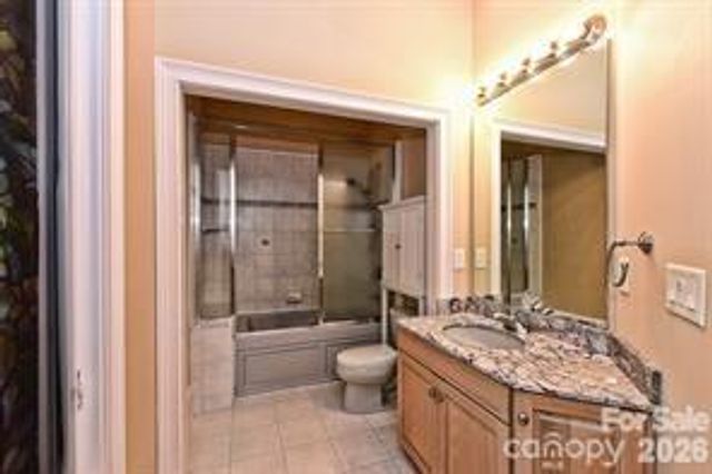 8680 Hills Dell Drive, Concord, NC 28027