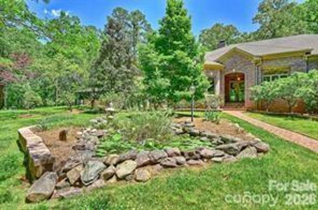 8680 Hills Dell Drive, Concord, NC 28027