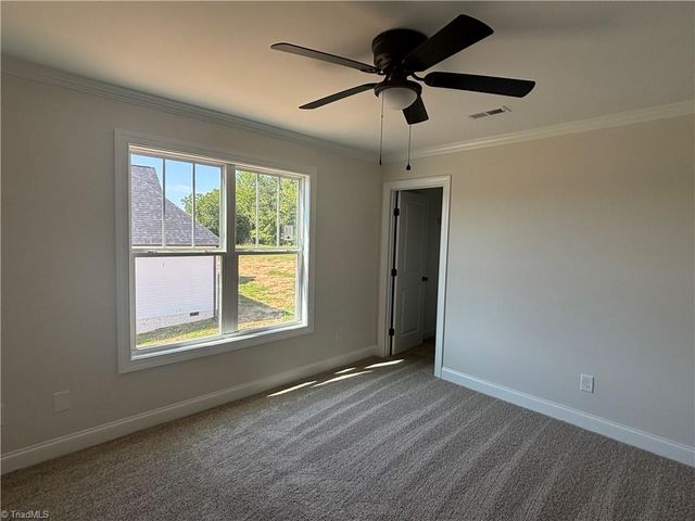 211 Cool Run, Lexington, NC 27295