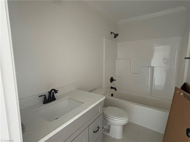 211 Cool Run, Lexington, NC 27295