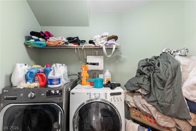 1385 North Hollywood Boulevard, Las Vegas, NV 89110