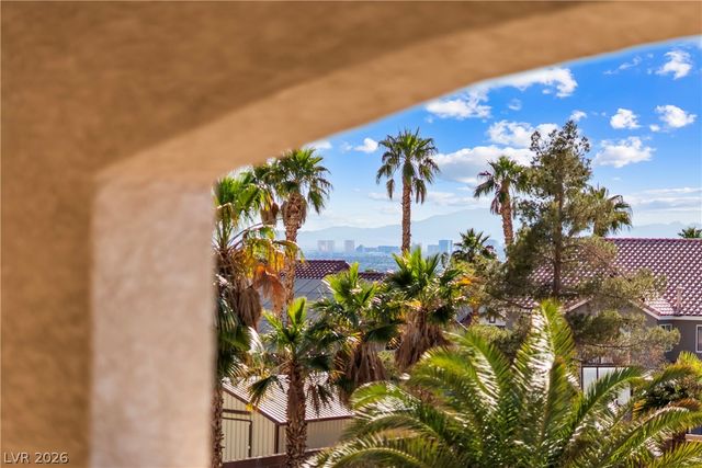 1385 North Hollywood Boulevard, Las Vegas, NV 89110