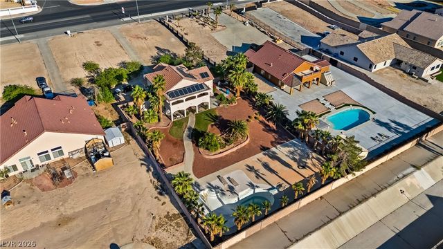 1385 North Hollywood Boulevard, Las Vegas, NV 89110