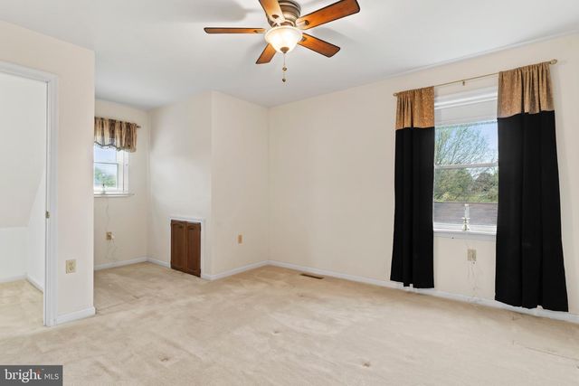 112 DOGWOOD DRIVE, Mount Holly Springs, PA 17065