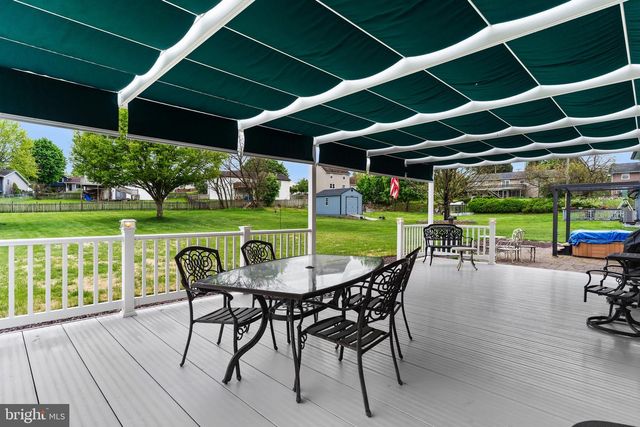 112 DOGWOOD DRIVE, Mount Holly Springs, PA 17065