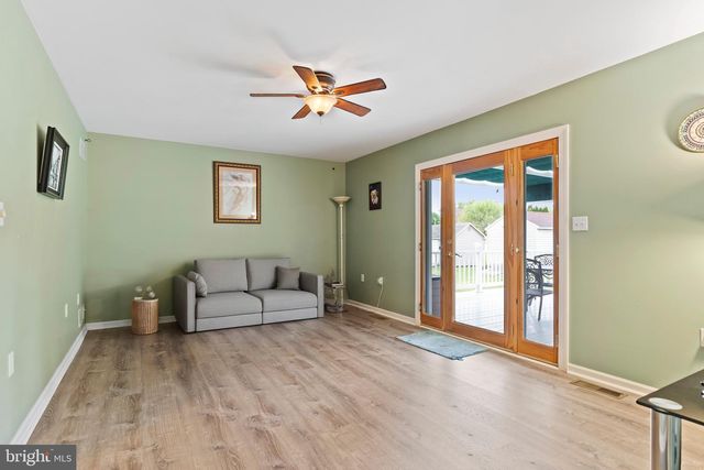 112 DOGWOOD DRIVE, Mount Holly Springs, PA 17065