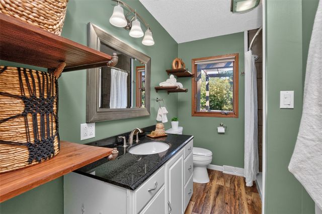 525 SW State Street, Ankeny, IA 50023