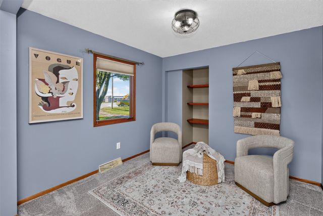 525 SW State Street, Ankeny, IA 50023