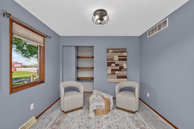 525 SW State Street, Ankeny, IA 50023