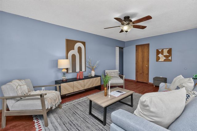 525 SW State Street, Ankeny, IA 50023