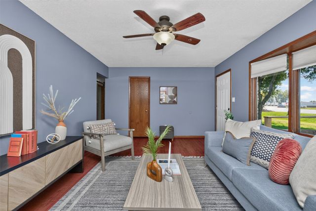 525 SW State Street, Ankeny, IA 50023