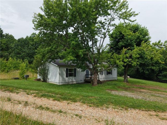 1833 S Hanshew Road, Fayetteville, AR 72701