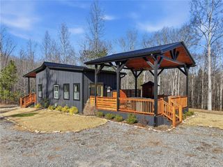 300 Burbano Creekside Landing, Talking Rock, GA 30175