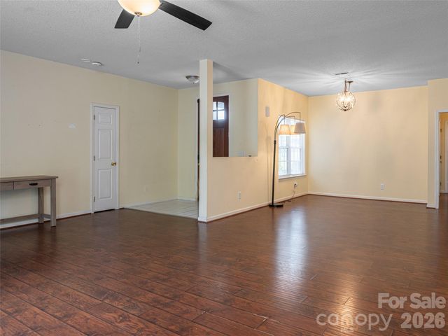 10 Ashe Road, Candler, NC 28715