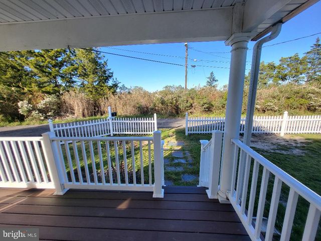 5 HOLDEN ST, Little Egg Harbor Twp, NJ 08087