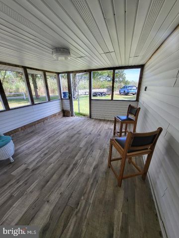 5 HOLDEN ST, Little Egg Harbor Twp, NJ 08087