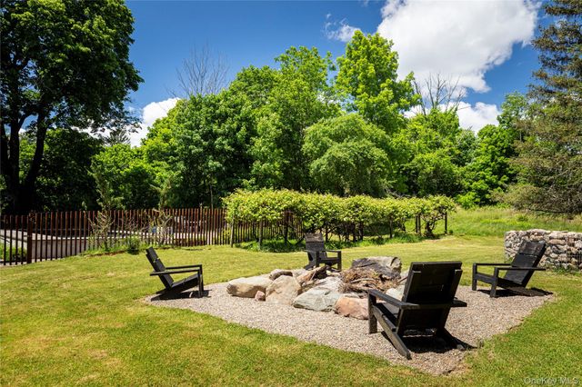 147 Smith Clove Road, Central Valley, NY 10917