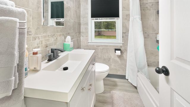 13135 N Linden Road, Clio, MI 48420