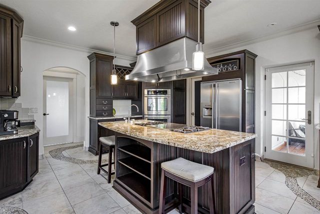 3002 Linnerud Drive, Stoughton, WI 53589